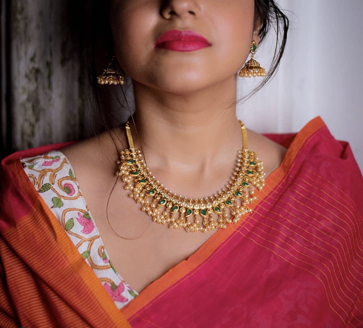 Gold Necklace Set with Jhumka Earring