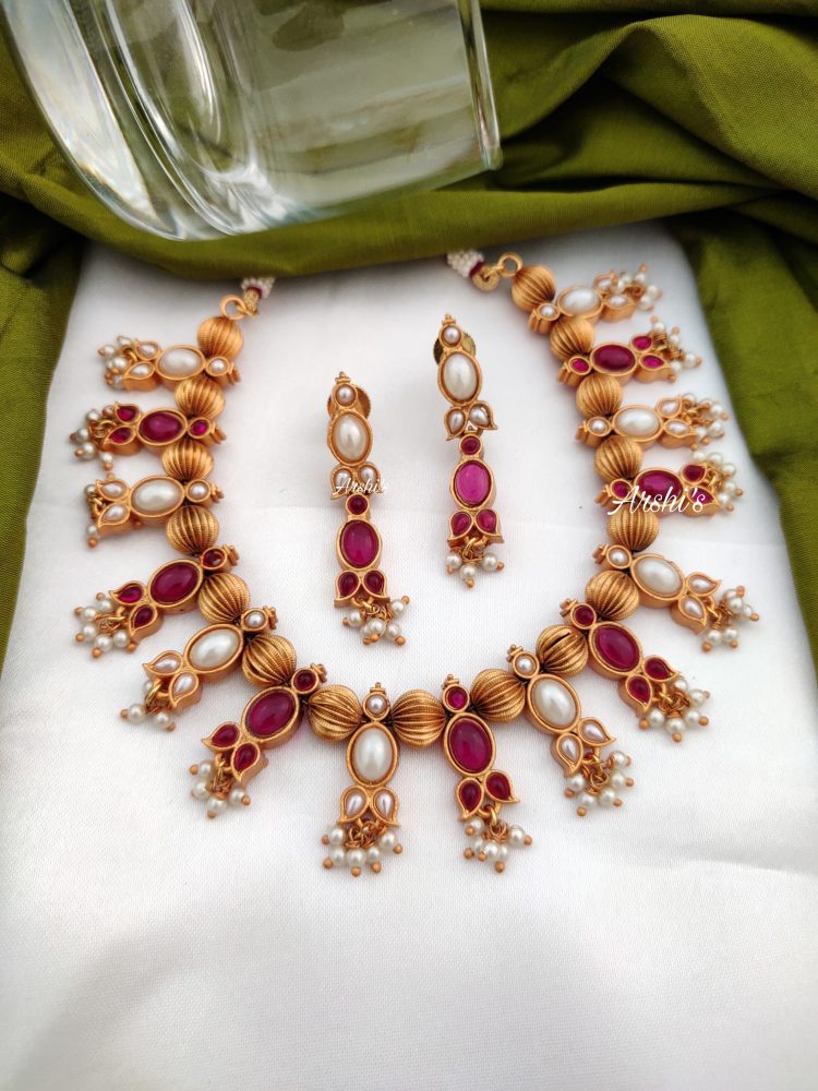 Real kemp and pearl gold bead necklace - South India Jewels