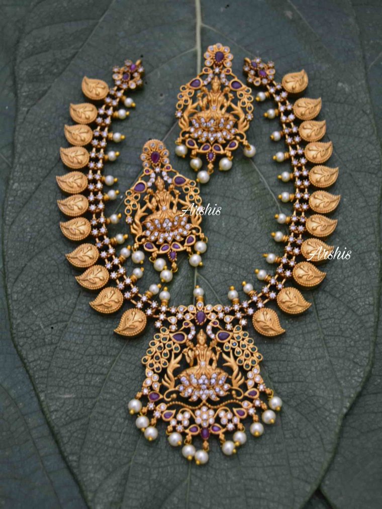 AD Stone Grand Lakshmi Mango Necklace-01
