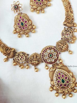 AD Matte Flower Design Short Necklace (2)