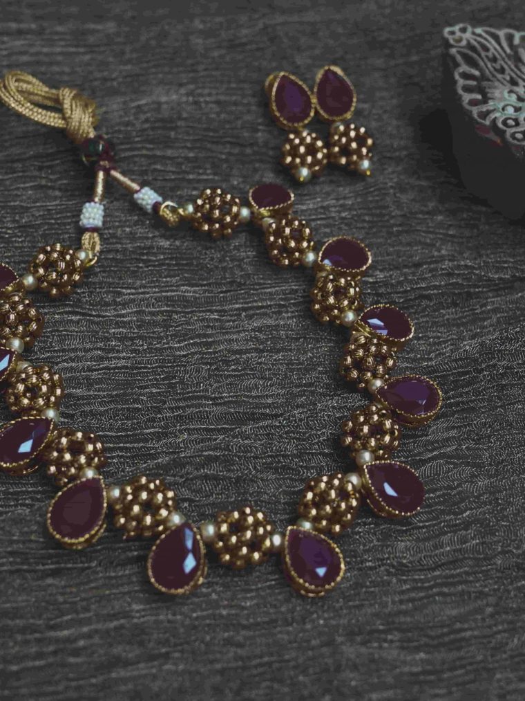 Adorable Antique Ruby Teardrop Necklace-01