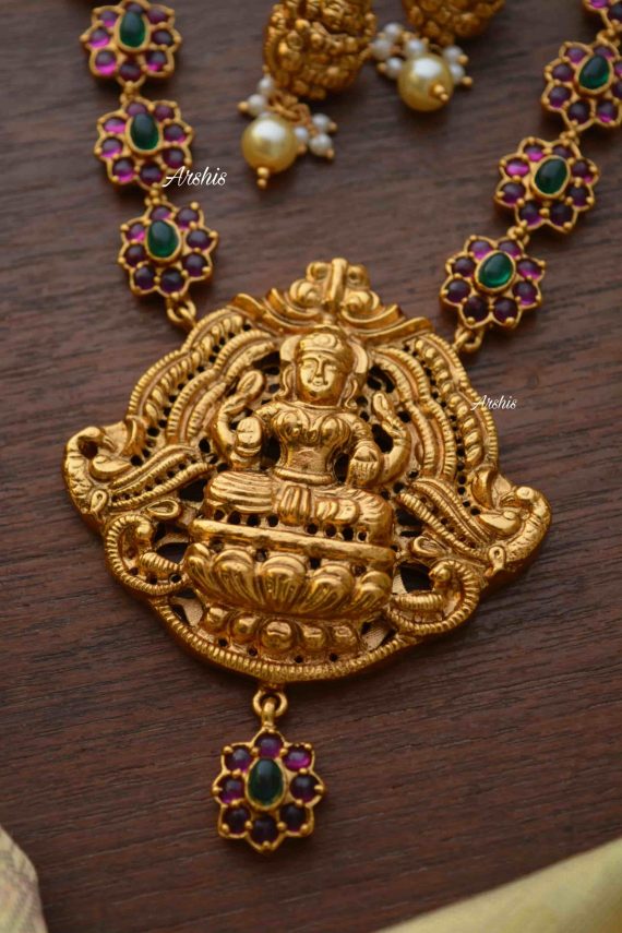 Beautiful Real Kemp & Green Lakshmi Nagas Pendant Necklace-02