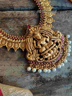 Gold Polish Coin Lakshmi Pendant Haram-02