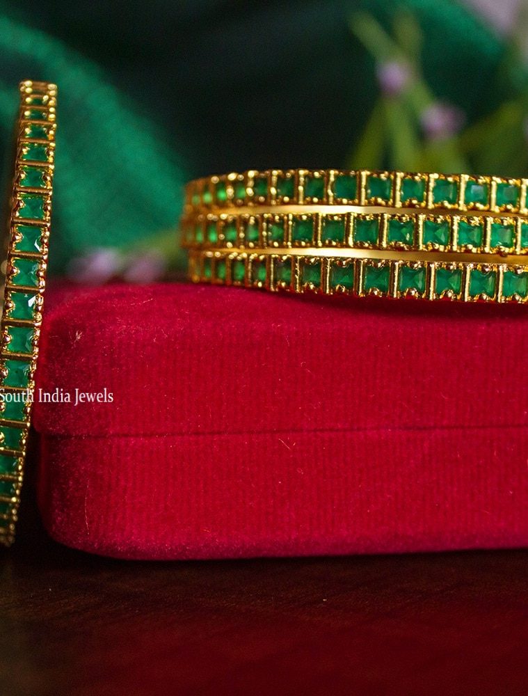 Traditional Emerald Stone Four Set of Bangles-01