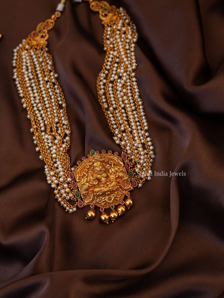 Grand Pearl Cluster Lakshmi Necklace