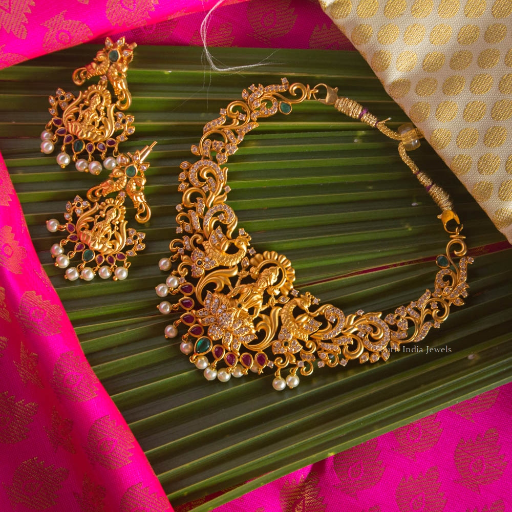 Traditional Lakshmi Pendant Necklace