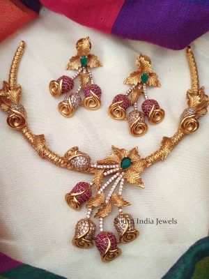 Cute Rose Bud Unique Necklace