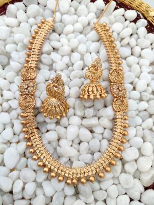 Elegant Antique Necklace With Jhumka
