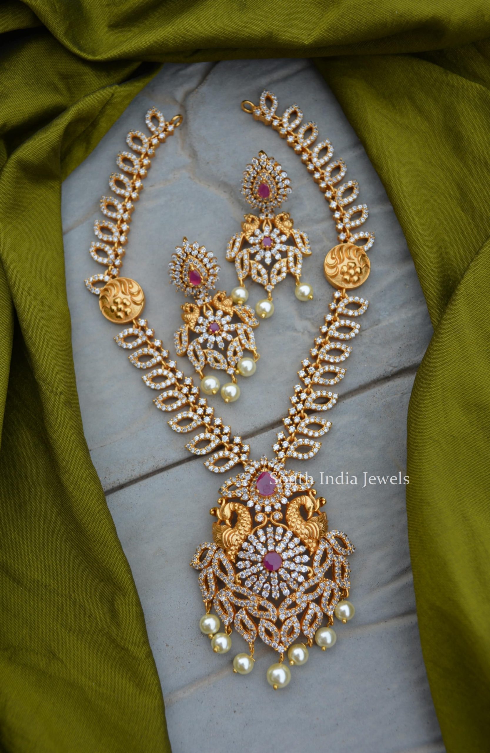 Elegant Diamond Alike Peacock Necklace