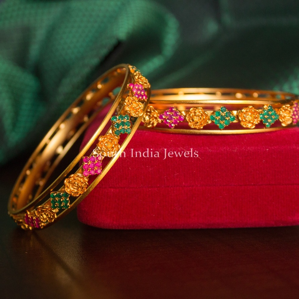 Stunning Flower Design Multicolor Bangles