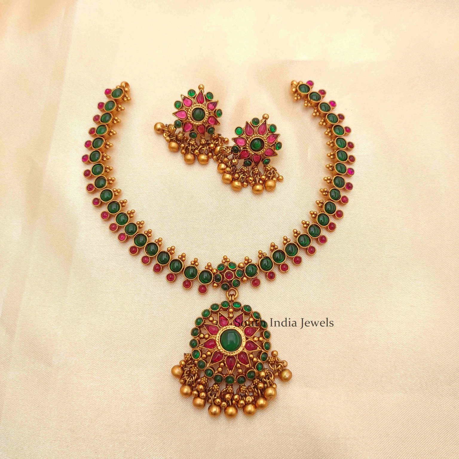Beautiful Kemp Stone Necklace - South India Jewels