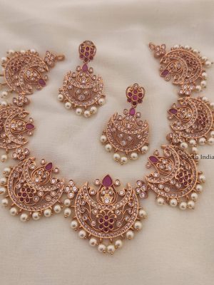 Gorgeous Chand Style Necklace