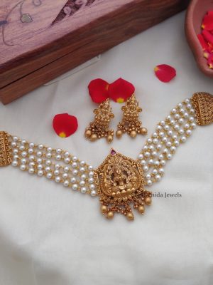 Matte Finish Lakshmi Pendant Pearl Choker