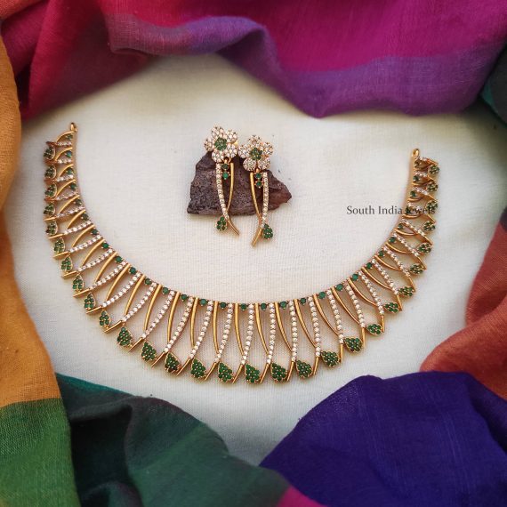 Traditional Green Mallu Design Necklace