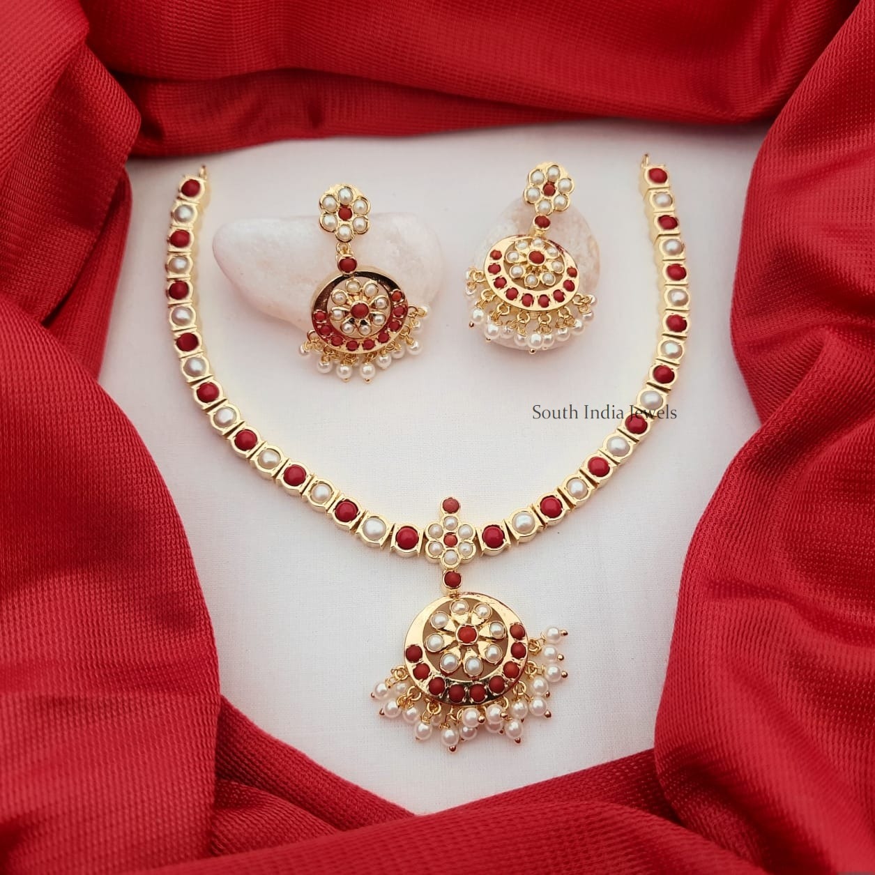 Trendy Real Pearl and Coral Attigai Necklace