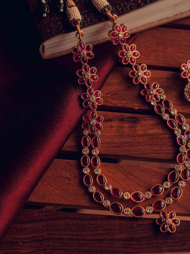 Elegant White Stone and Ruby Necklace (2)