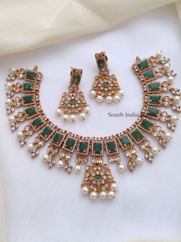 Grand AD Green Necklace