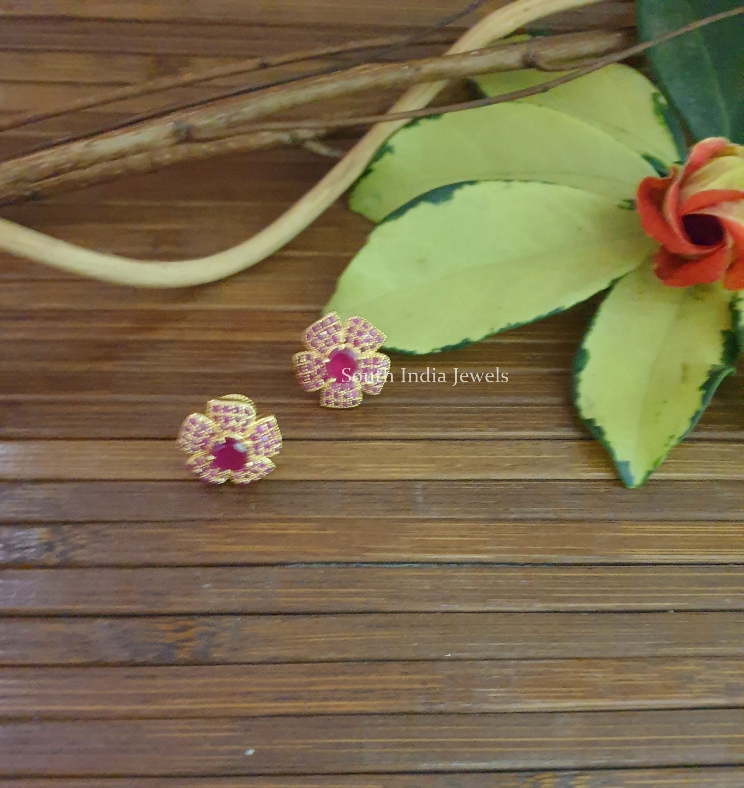 Lovely Flower Design Earrings (3)