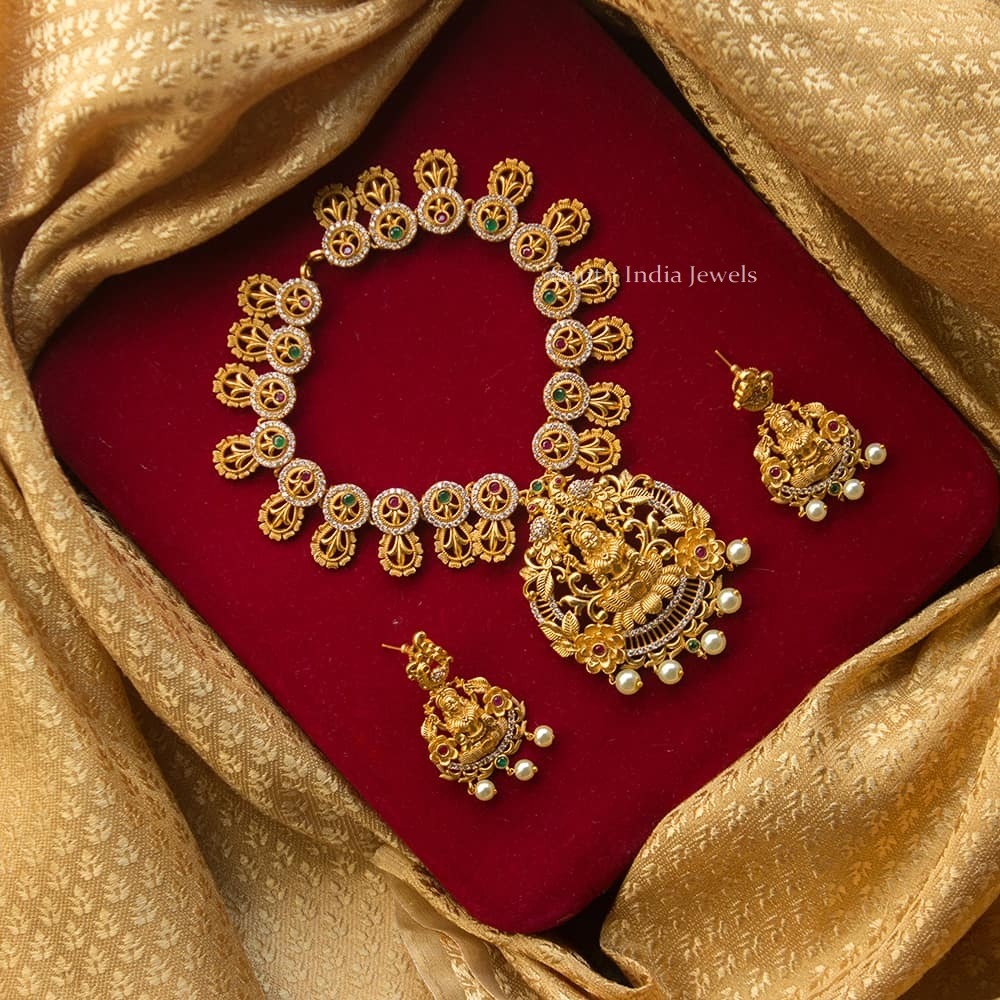 Pretty AD Stone Bridal Necklace