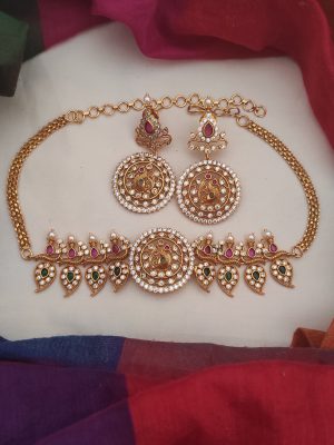 Gold Finish Mango Design Chokers For Women Wedding