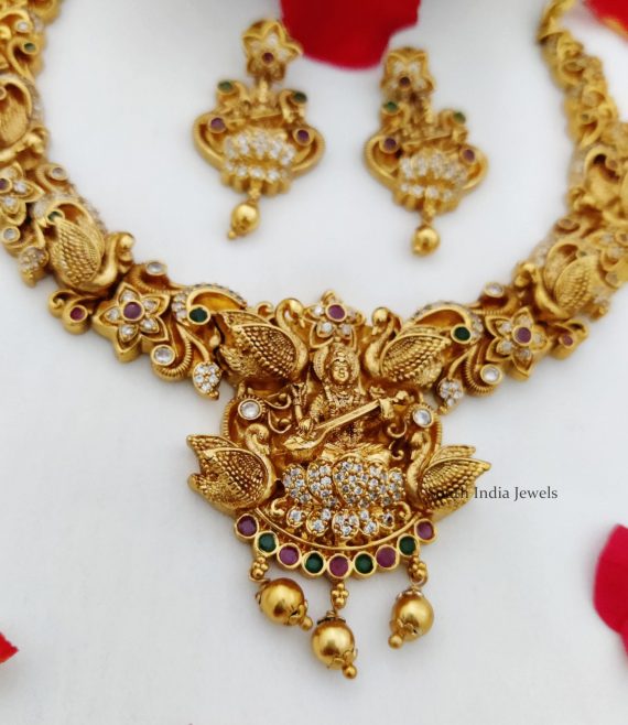 Elegant Lakshmi Temple Design Necklace