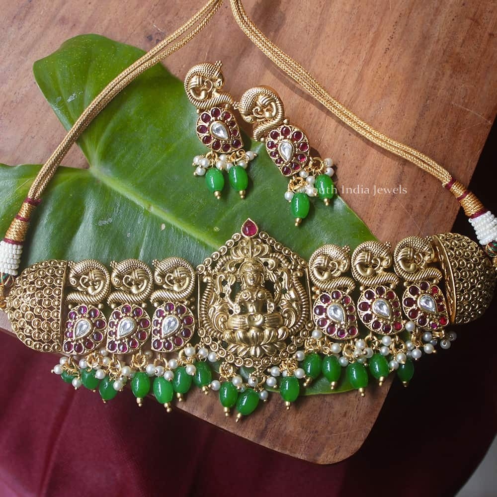 Traditional Emerald Beads High Neck Choker