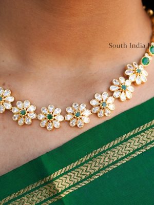 Traditional Flower Design Emerald Necklace