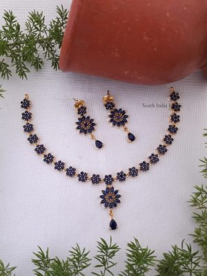 Beautiful Flower Design Necklace