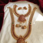 Elegant Peacock & Coin Design Bridal Set (2)