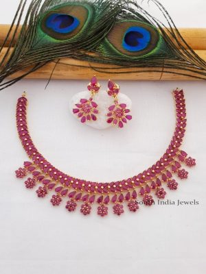 Gorgeous Flower Design Necklace Set