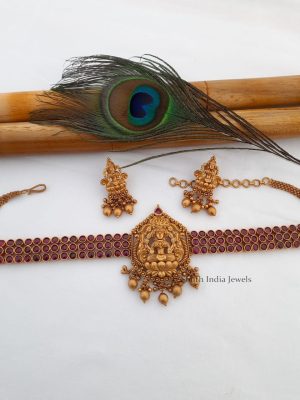 Gorgeous Lakshmi Pendant Choker (3)