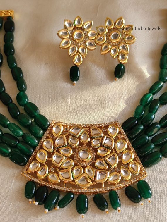 Lovely Green Beads Kundan Necklace (2)