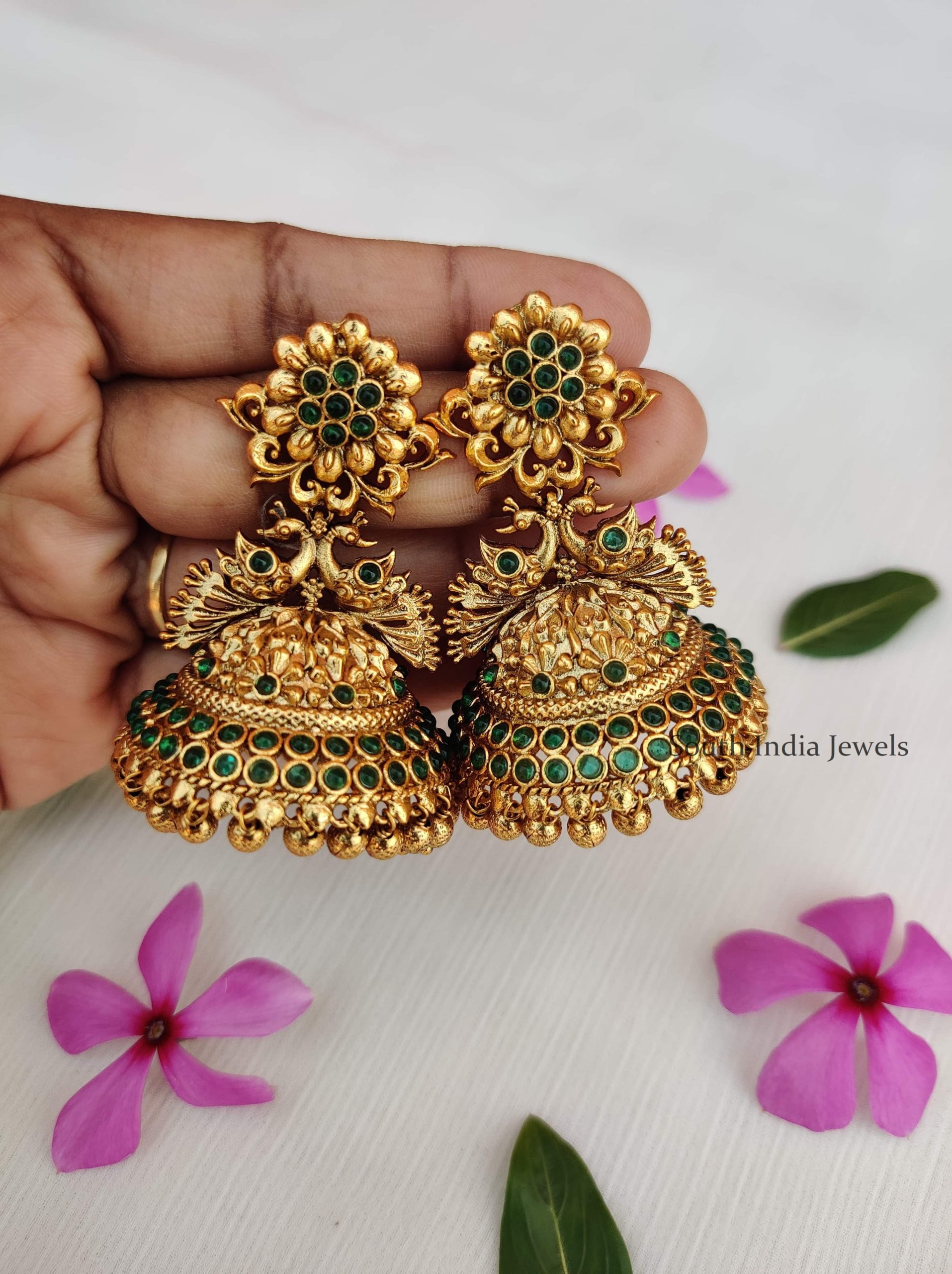 Pretty Floral Design Emerald Jhumka