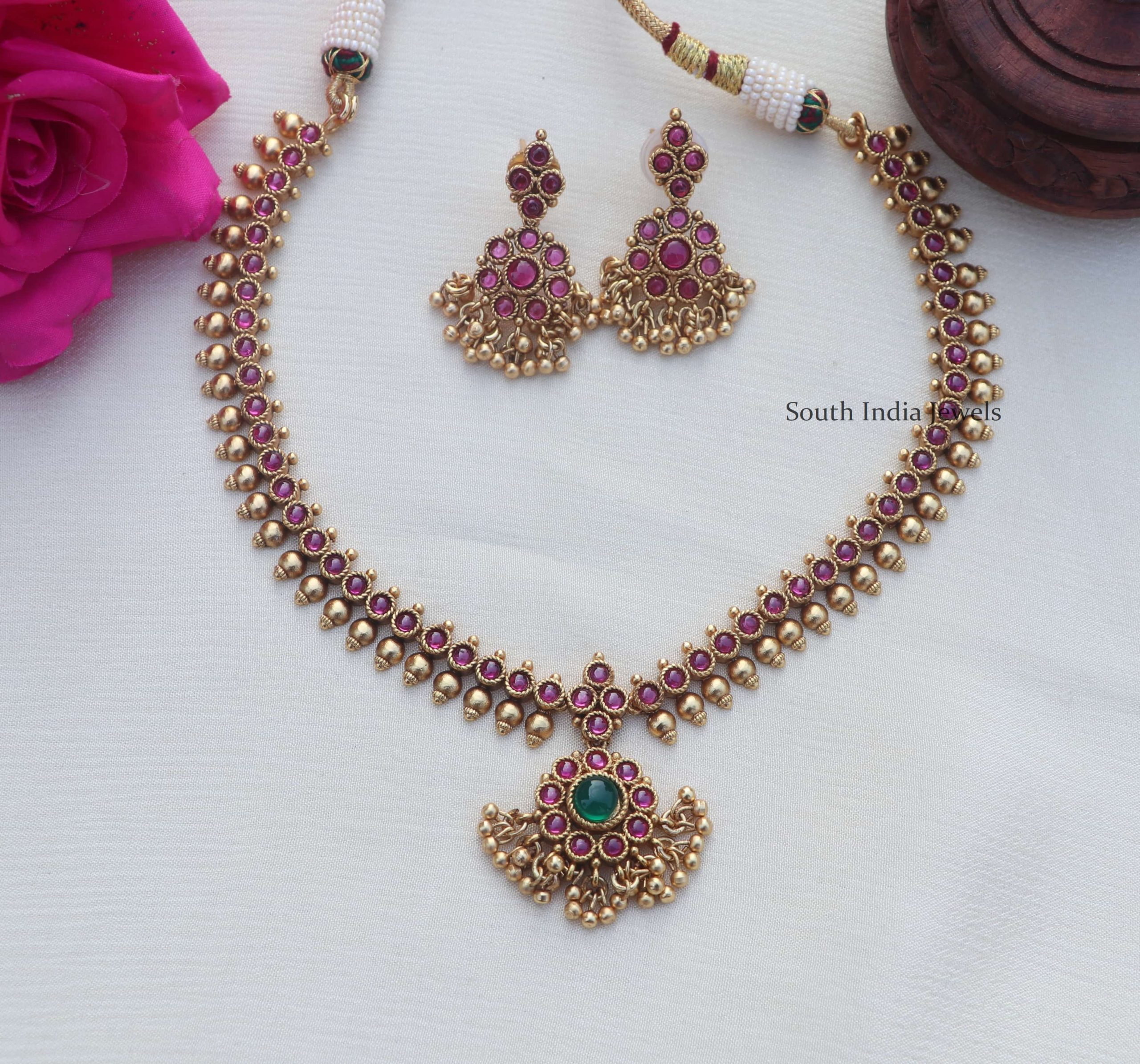 Traditional Gold Finish Necklace