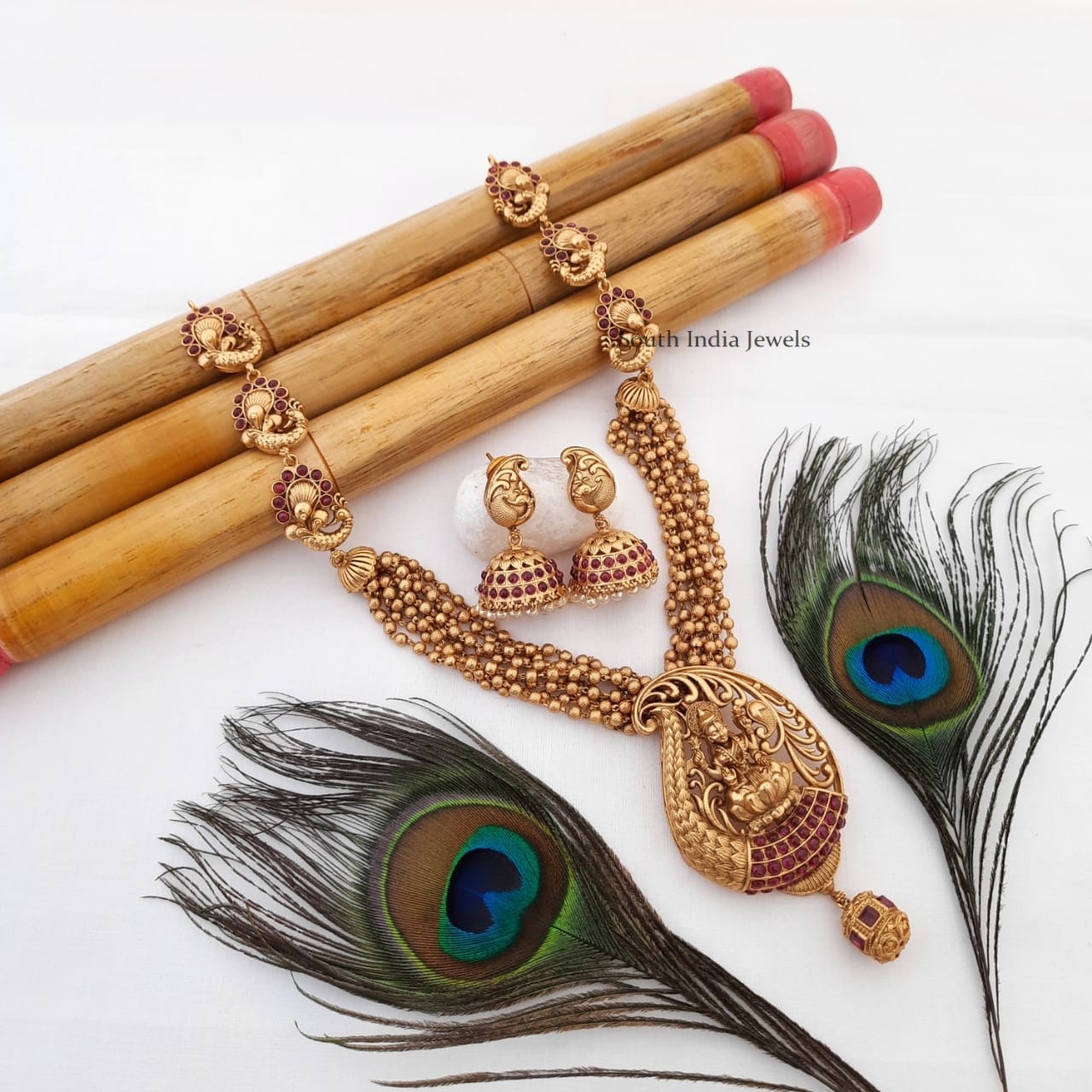 Traditional Lakshmi & Peacock Design Haram (3)