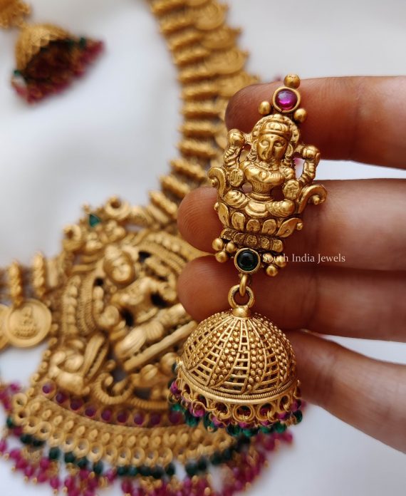 Traditional Temple Lakshmi Design Necklace (3)