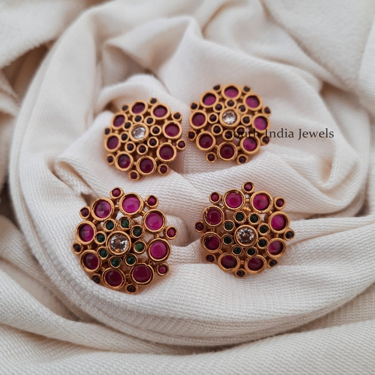 Gorgeous Flower Design Earrings