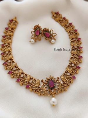 Gorgeous Mango Design Necklace