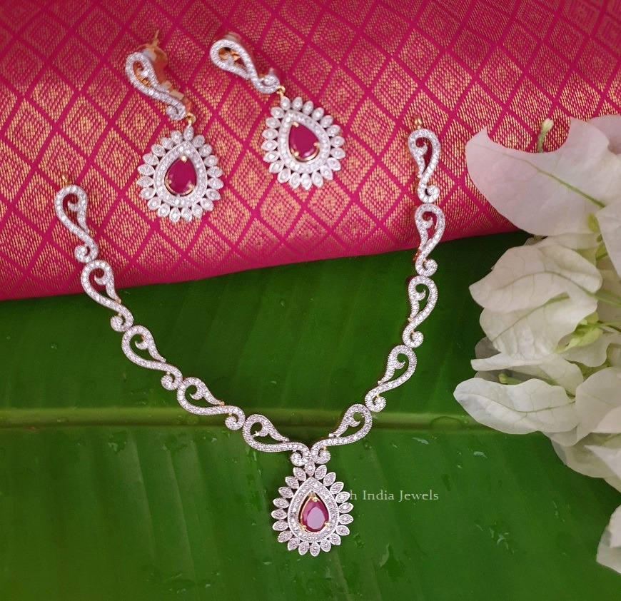 Stunning GJ Diamond Stone Necklace (3)