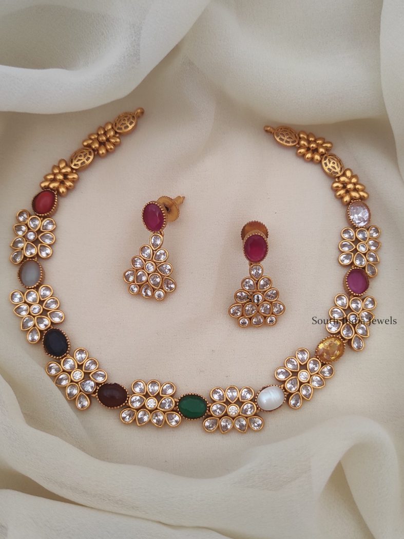 Trendy Navarathna Uncut Necklace