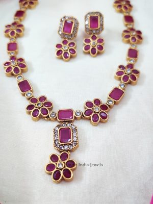 Floral Design Stone Necklace (3)