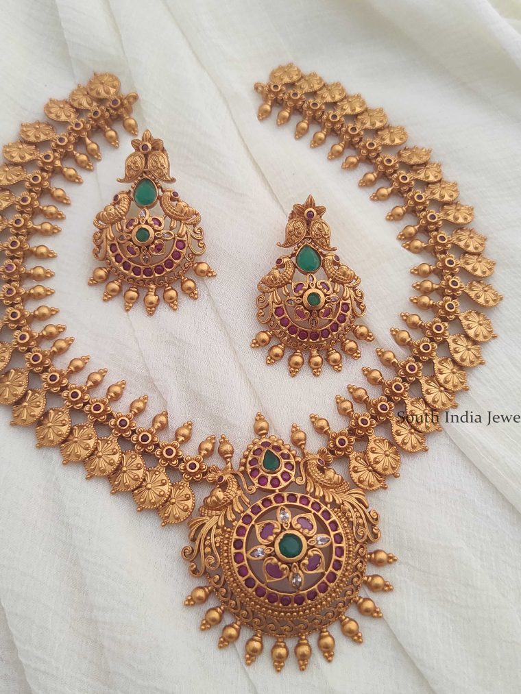 Glorious Peacock Design Necklace