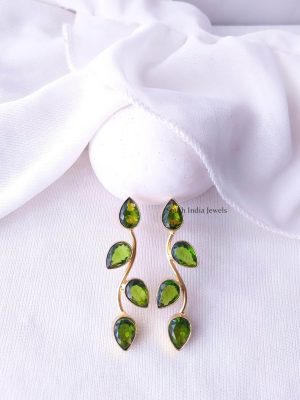 Glossy Leaf & Stem Design Earrings (6)