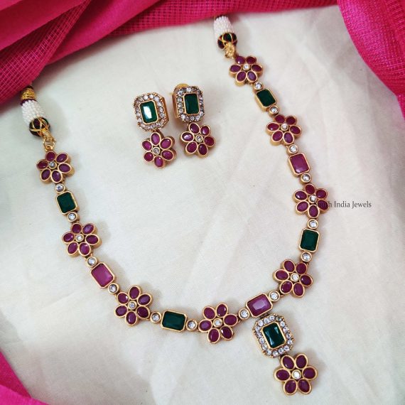 Single Layer Square Stone Floral Necklace (2)