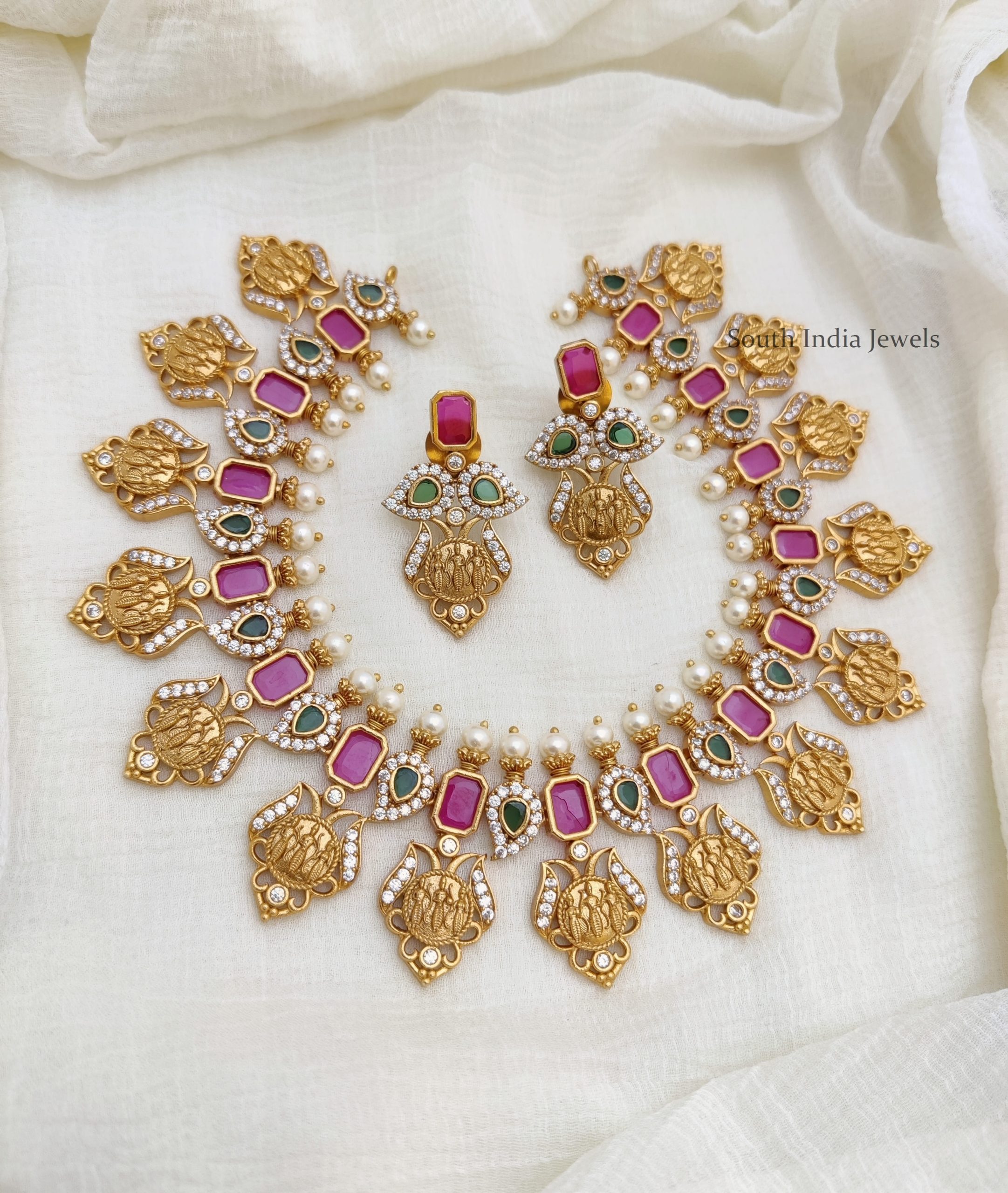 raditional-Ram-Parivar-AD-Stones-Necklace-01