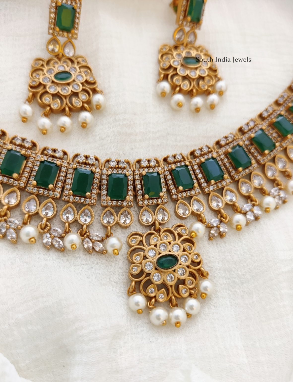 Artificial Gold Jewellery Set | Green Stone Choker Set