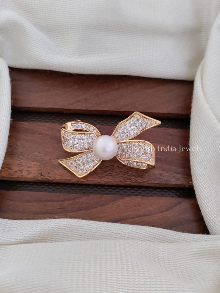 Beautiful CZ Stone Saree Pin