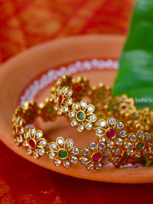 Blooming Floral Design Bangle Set