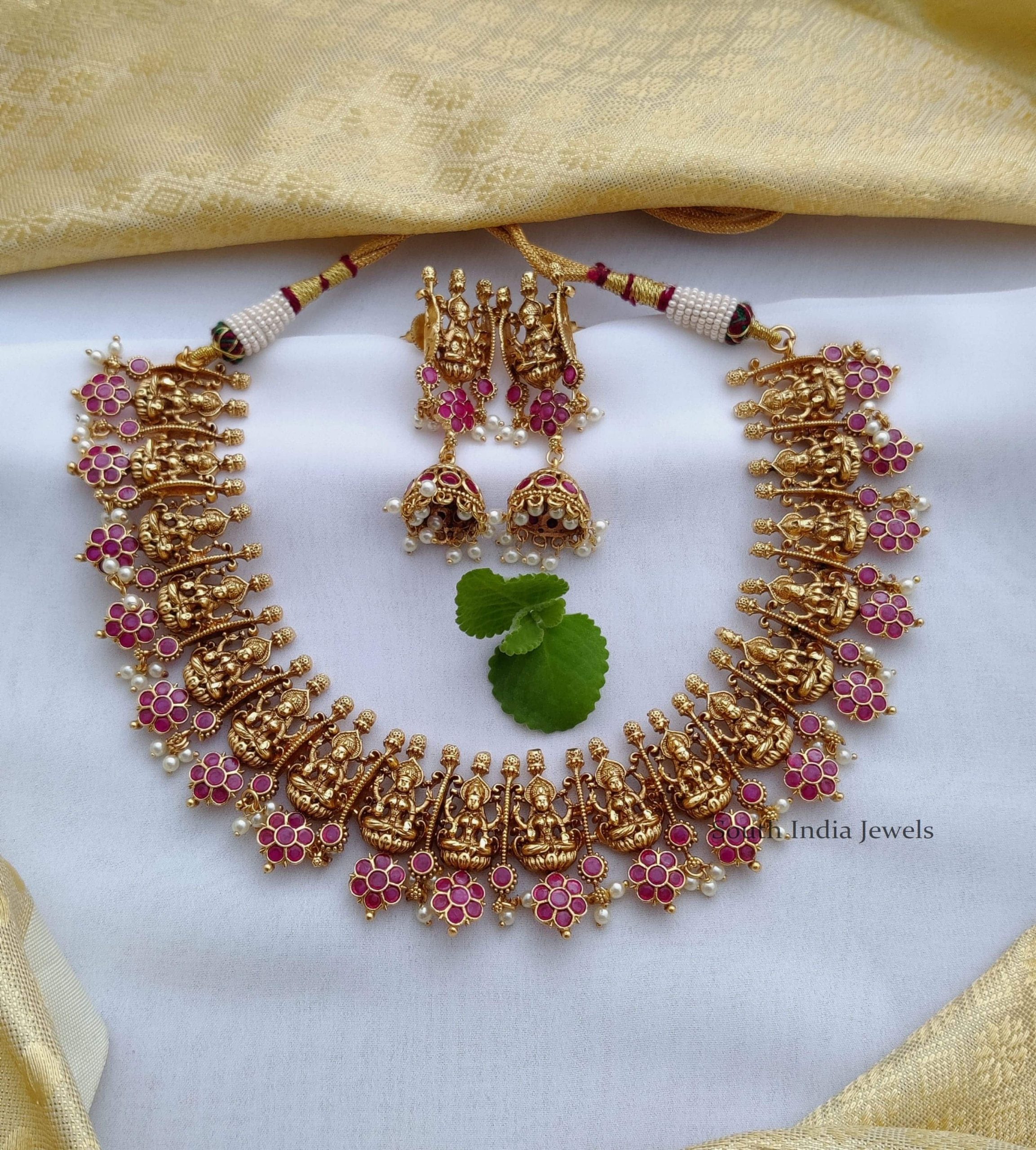 Classic-Lakshmi-Design-Necklace