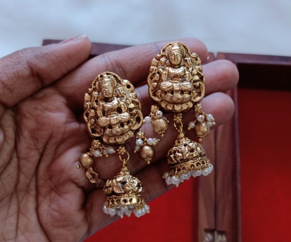 Classic Lakshmi Temple Choker Necklace Set-1